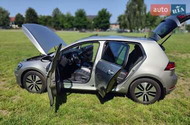 Хэтчбек Volkswagen e-Golf 2018 в 