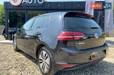 Хэтчбек Volkswagen e-Golf 2016 в 
