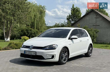 Хэтчбек Volkswagen e-Golf 2016 в Вишневце