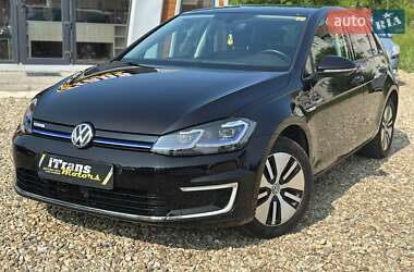 Хэтчбек Volkswagen e-Golf 2017 в Стрые