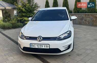Хетчбек Volkswagen e-Golf 2020 в 