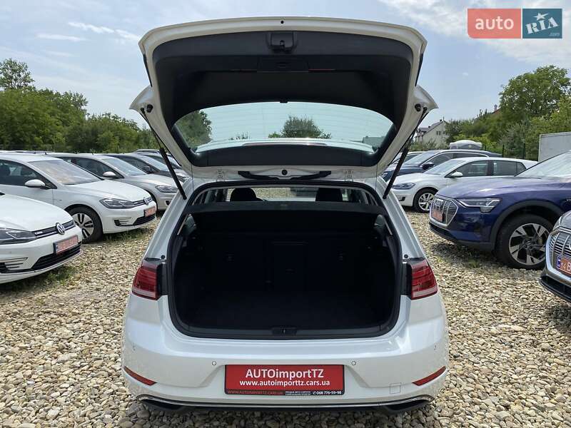 Хетчбек Volkswagen e-Golf 2020 в Львові