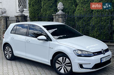 Хэтчбек Volkswagen e-Golf 2015 в 