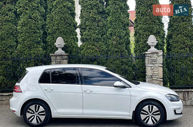 Хэтчбек Volkswagen e-Golf 2015 в 