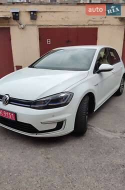 Хетчбек Volkswagen e-Golf 2017 в Запоріжжі