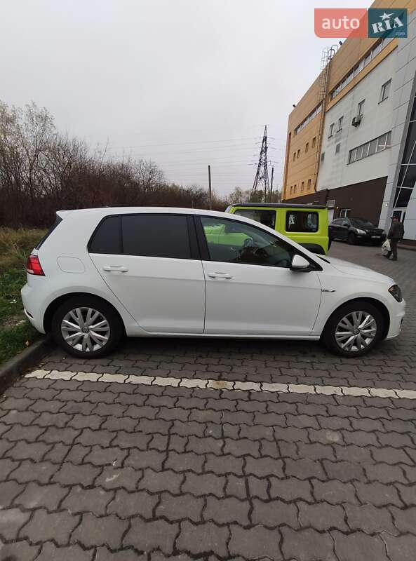 Хетчбек Volkswagen e-Golf 2019 в Львові