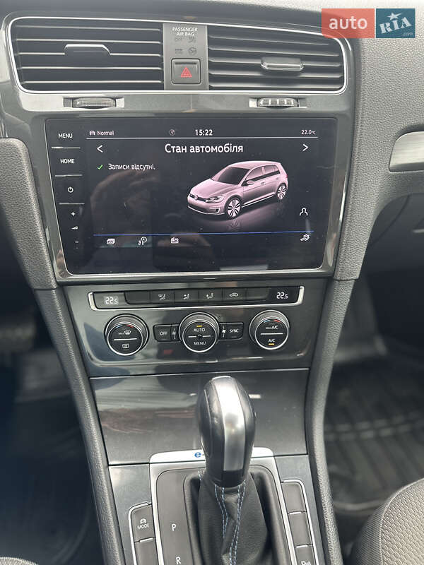 Хетчбек Volkswagen e-Golf 2019 в Іршаві