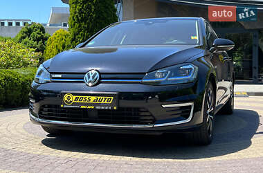 Хэтчбек Volkswagen e-Golf 2020 в 