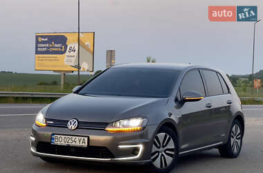 Хэтчбек Volkswagen e-Golf 2015 в Тернополе
