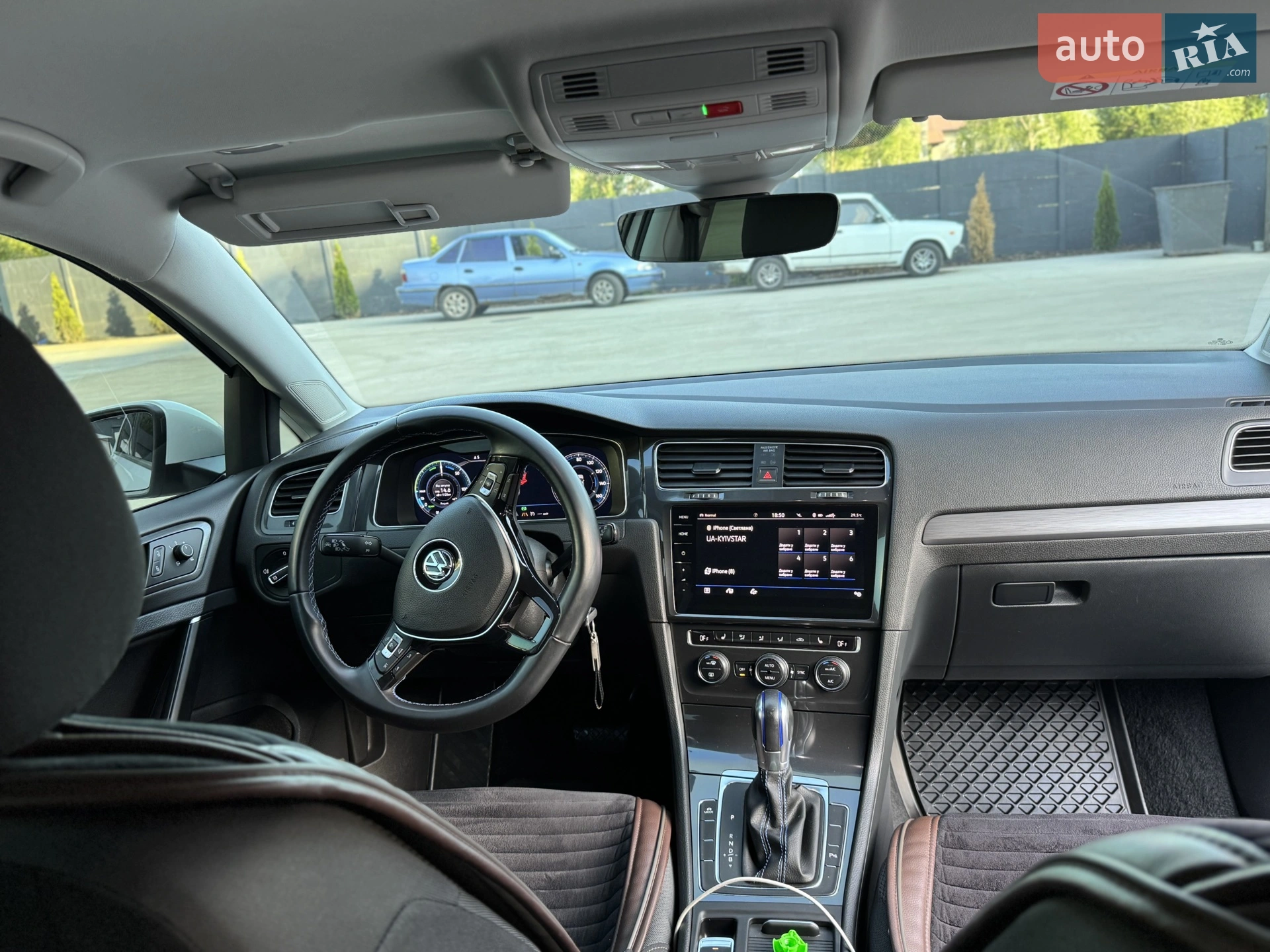 2017 Volkswagen Golf - мініатюра 12