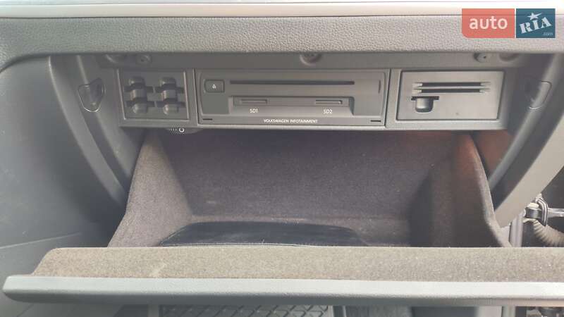 Хэтчбек Volkswagen e-Golf 2016 в Львове