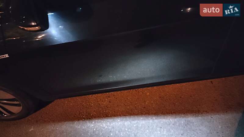 Хетчбек Volkswagen e-Golf 2016 в Львові фото 74 Хетчбек Volkswagen e-Golf 2016 в Львові