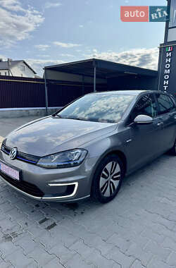 Хетчбек Volkswagen e-Golf 2014 в Львові