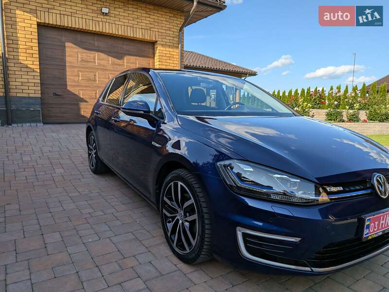Хетчбек Volkswagen e-Golf 2020 в Луцьку