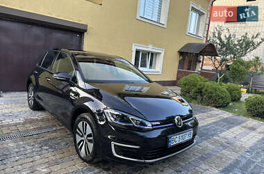 Хэтчбек Volkswagen e-Golf 2019 в Львове
