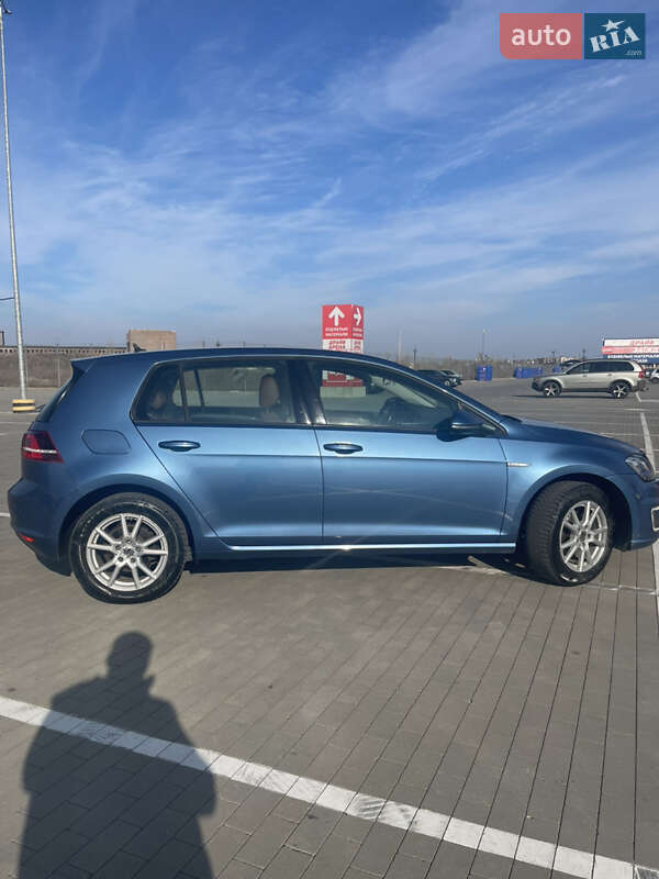 Хетчбек Volkswagen e-Golf 2015 в Вінниці
