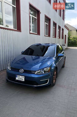 Хэтчбек Volkswagen e-Golf 2015 в Хмельницком