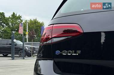 Хетчбек Volkswagen e-Golf 2019 в 