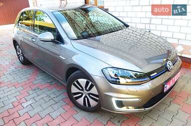 Хетчбек Volkswagen e-Golf 2016 в Звягелі
