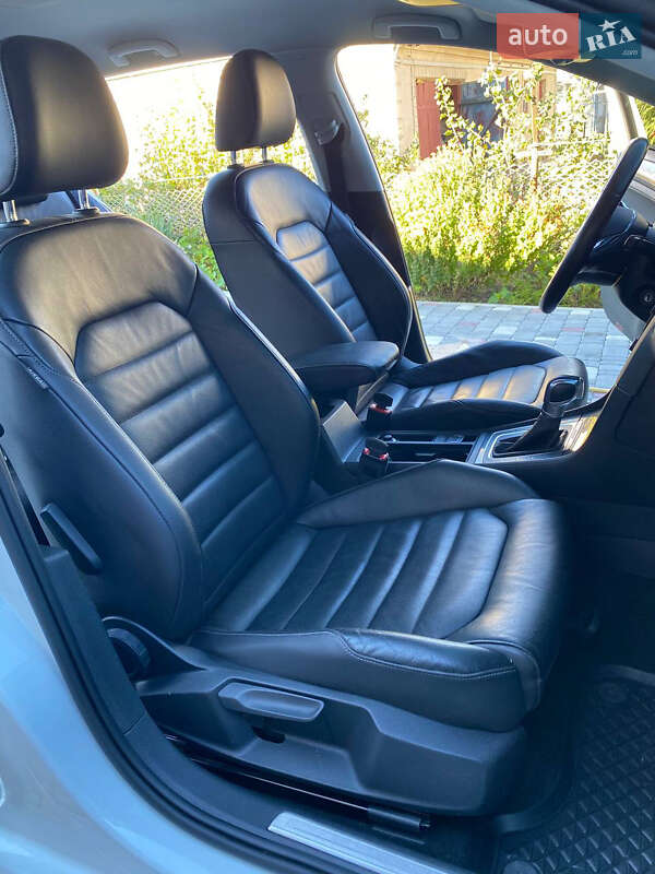 Хетчбек Volkswagen e-Golf 2015 в Кам'янець-Подільському