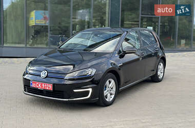 Хетчбек Volkswagen e-Golf 2016 в Рівному