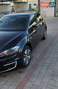 Хетчбек Volkswagen e-Golf 2020 в Івано-Франківську
