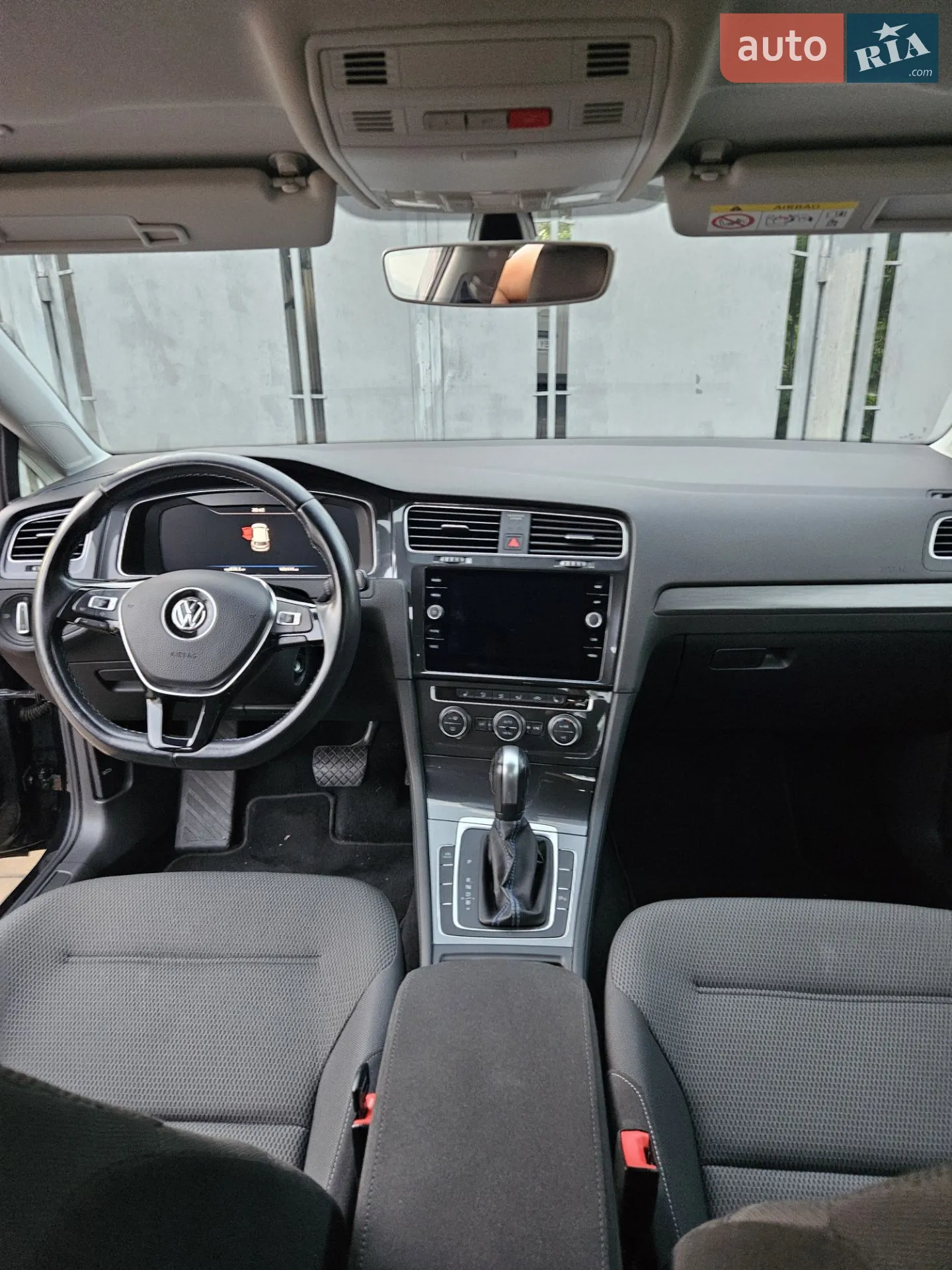 2019 Volkswagen Golf - мініатюра 22