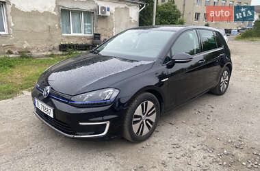 Хэтчбек Volkswagen e-Golf 2015 в Дубно
