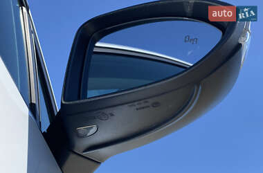Хэтчбек Volkswagen e-Golf 2018 в 