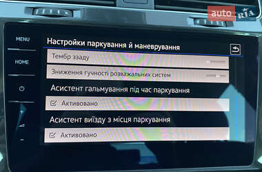 Хэтчбек Volkswagen e-Golf 2018 в 