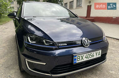 Хетчбек Volkswagen e-Golf 2015 в Хмельницькому