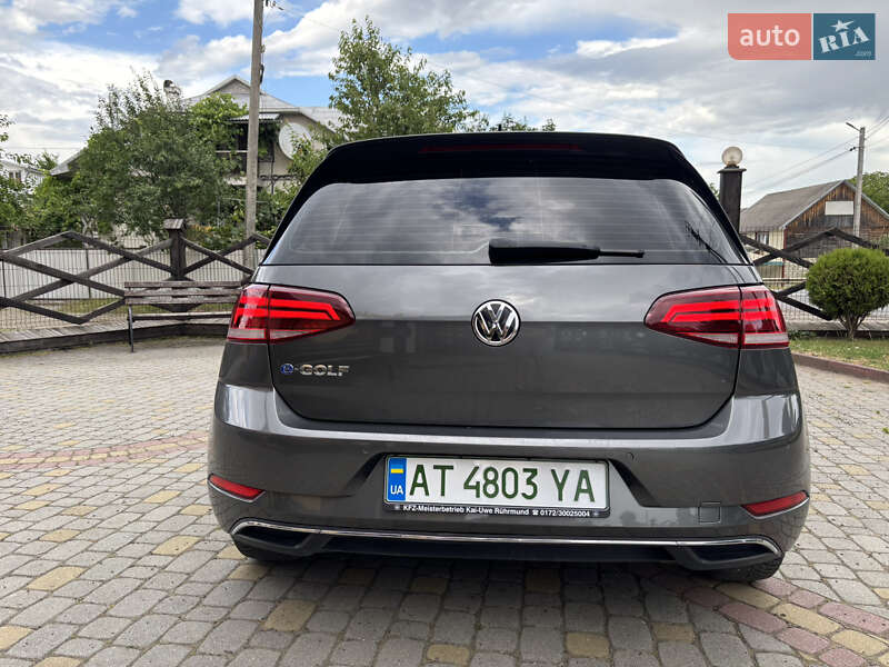 Хэтчбек Volkswagen e-Golf 2018 в Косове