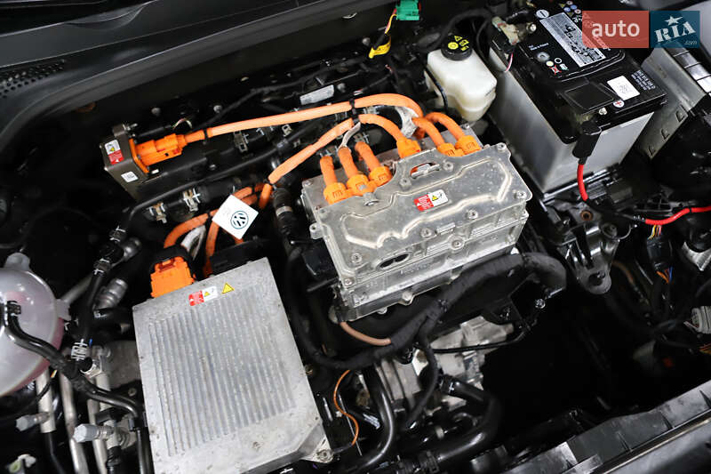 Хетчбек Volkswagen e-Golf 2021 в Дрогобичі