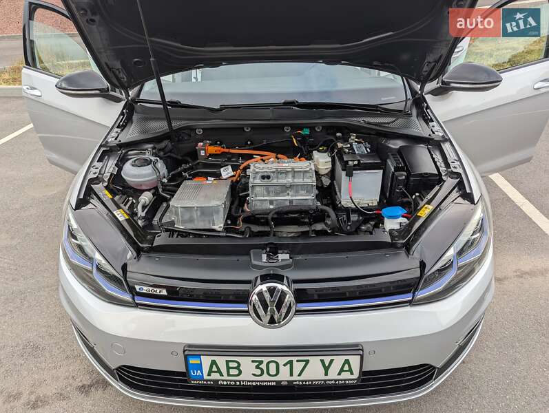 Хетчбек Volkswagen e-Golf 2020 в Вінниці