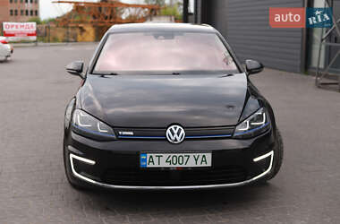 Хэтчбек Volkswagen e-Golf 2014 в Ивано-Франковске