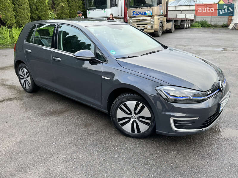 Хетчбек Volkswagen e-Golf 2020 в Львові