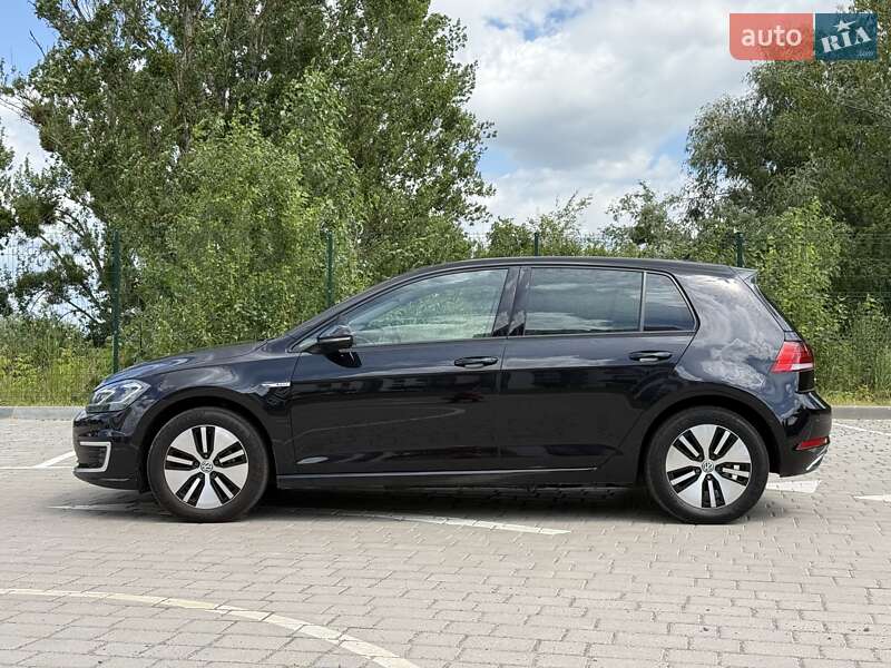 Хэтчбек Volkswagen e-Golf 2017 в Луцке фото 6 Хэтчбек Volkswagen e-Golf 2017 в Луцке