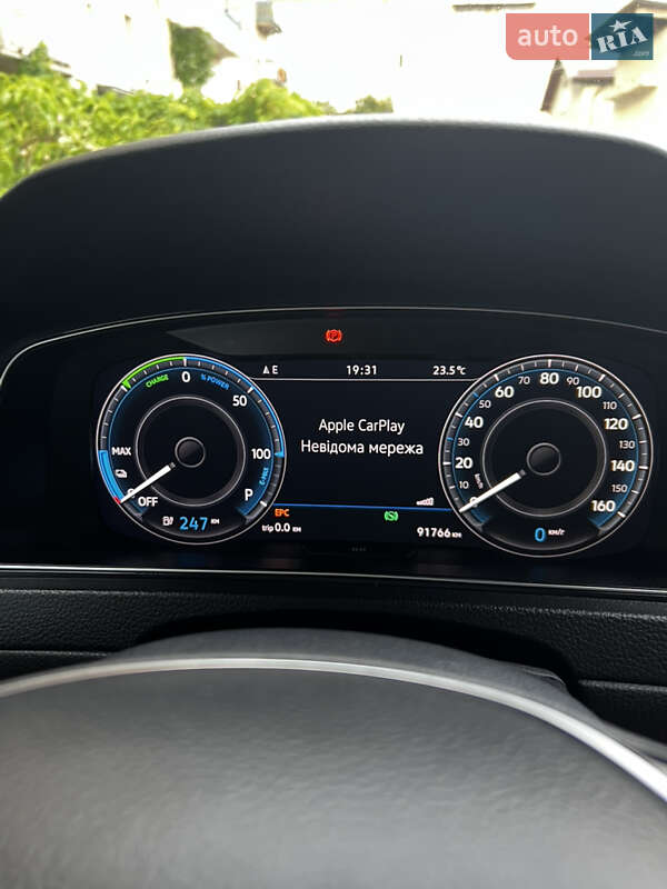 Хэтчбек Volkswagen e-Golf 2018 в Хоросткове фото 8 Хэтчбек Volkswagen e-Golf 2018 в Хоросткове