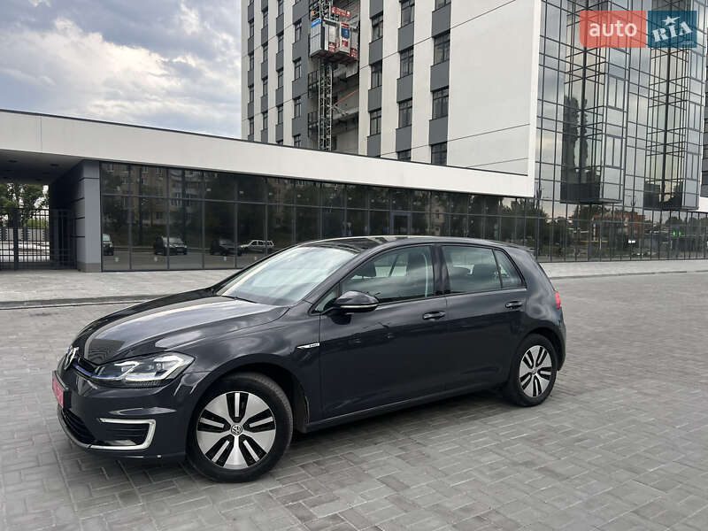 Хэтчбек Volkswagen e-Golf 2020 в Днепре