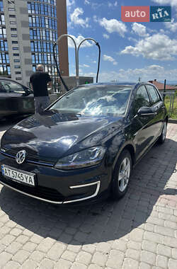 Хэтчбек Volkswagen e-Golf 2014 в 