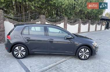 Хэтчбек Volkswagen e-Golf 2019 в 