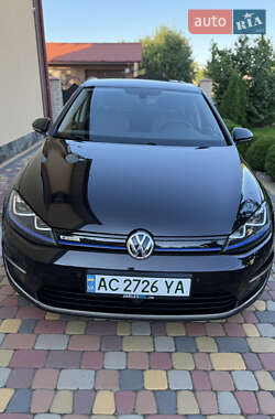 Хэтчбек Volkswagen e-Golf 2014 в Луцке