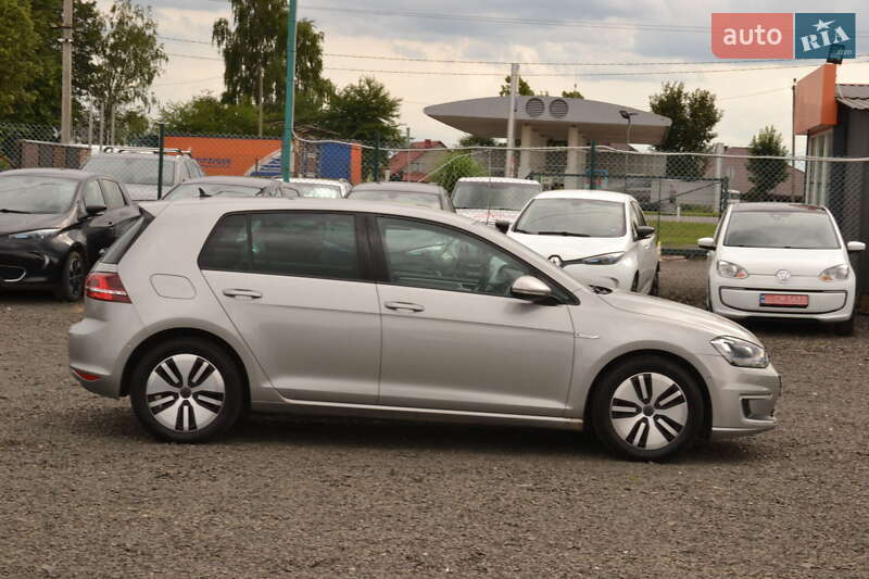 Хэтчбек Volkswagen e-Golf 2016 в Луцке