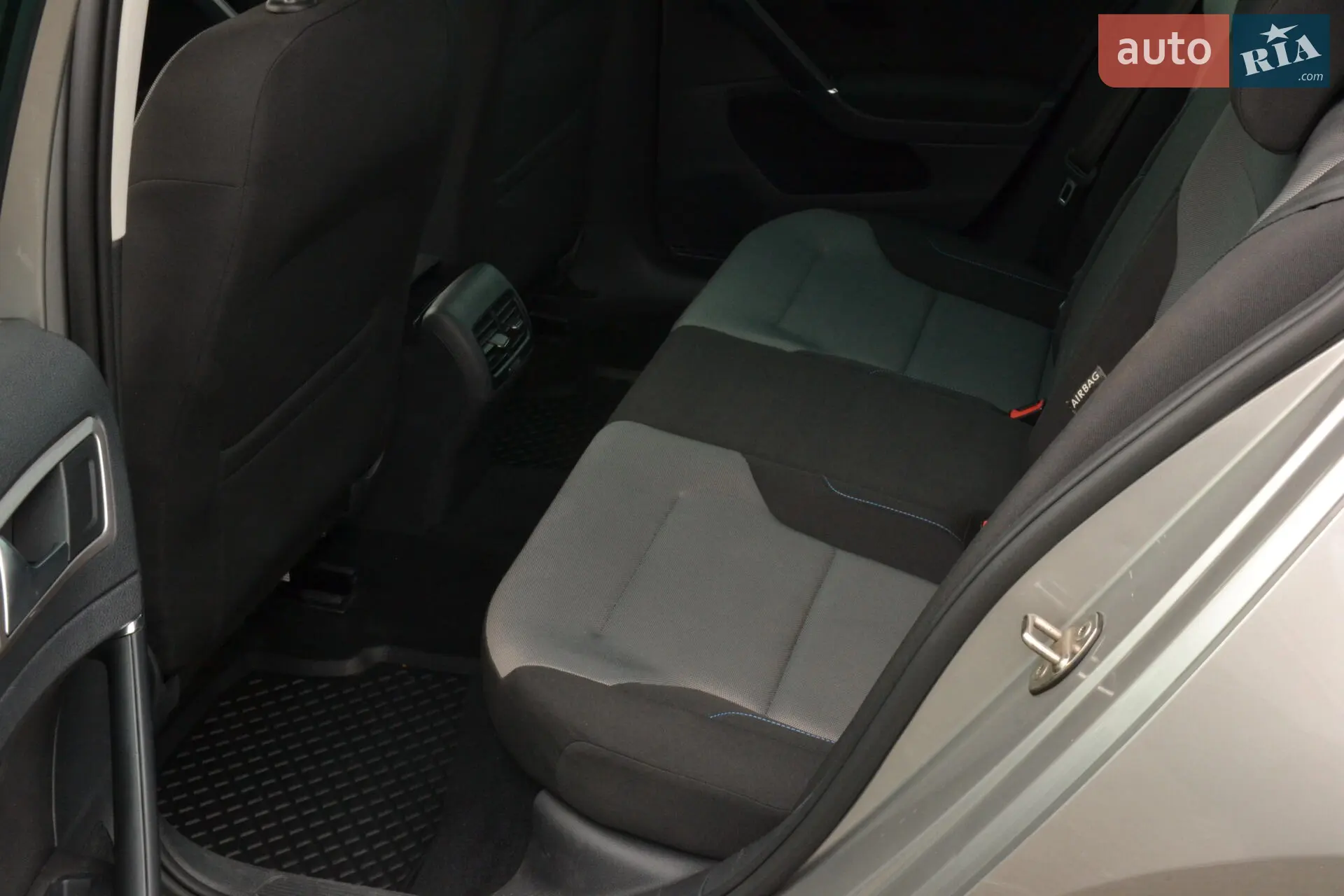 2016 Volkswagen Golf - мініатюра 17
