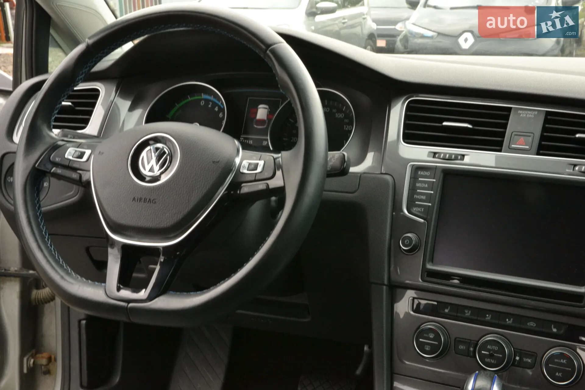 2016 Volkswagen Golf - мініатюра 21