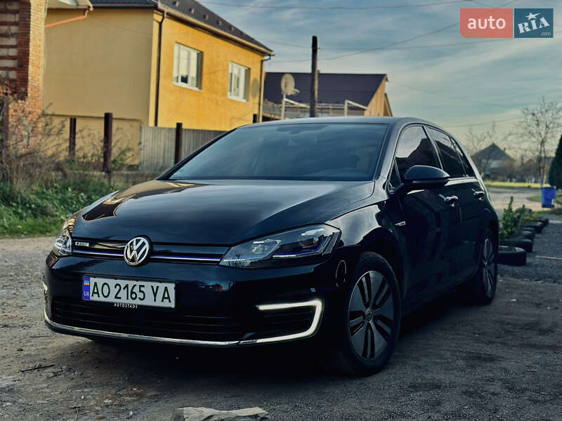 Хэтчбек Volkswagen e-Golf 2020 в Мукачево
