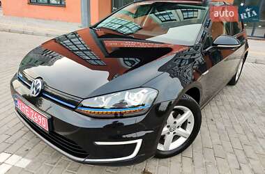 Хетчбек Volkswagen e-Golf 2015 в Львові