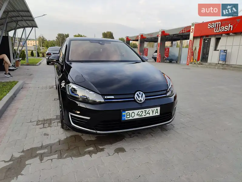 Volkswagen e-Golf