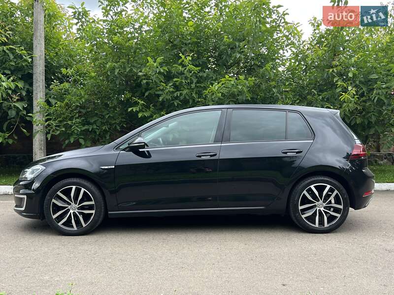 Хэтчбек Volkswagen e-Golf 2019 в Ровно