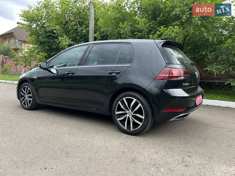 Хэтчбек Volkswagen e-Golf 2019 в Ровно